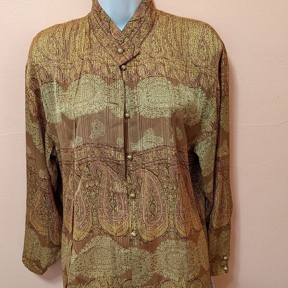 Hiroko Koshino oversized back slit mock neck button up blouse - Picture 2 of 12